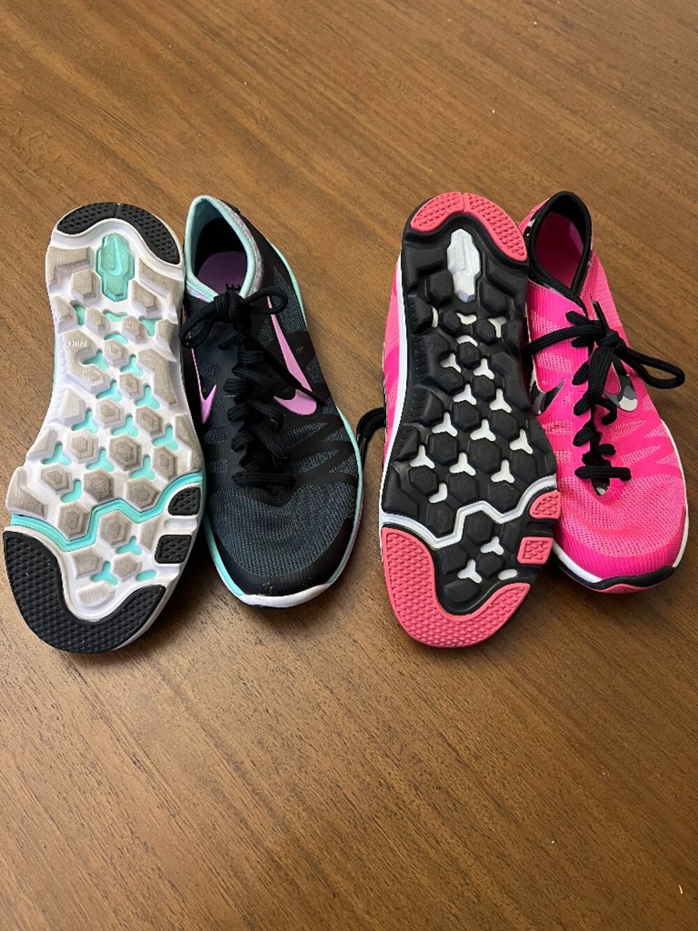 Womans Nike size 6